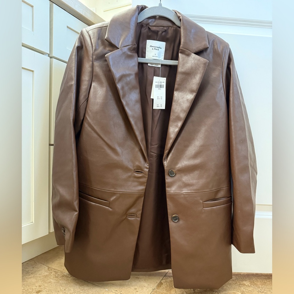 NWT A&F Vegan Leather Blazer in Chocolate Brown, NEW WITH TAGS!